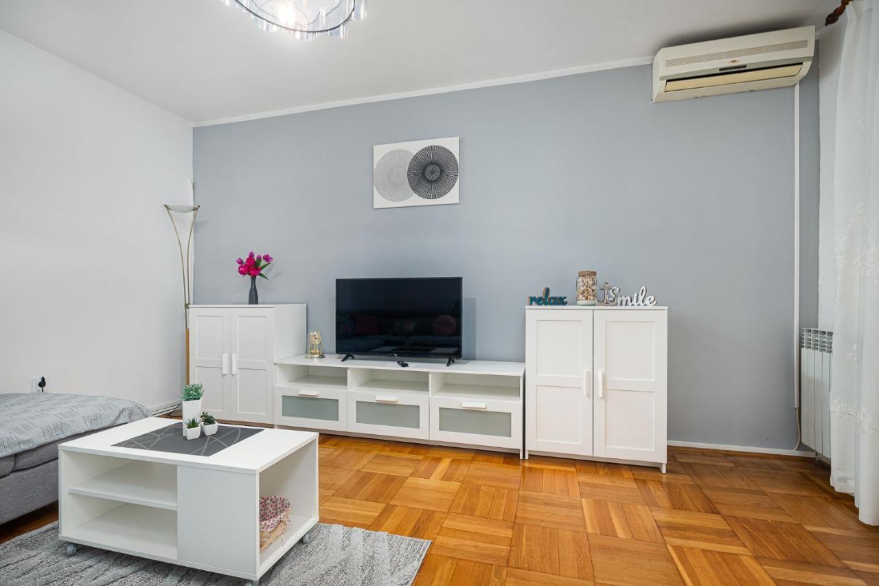 Appartamento Dea B4+1 Porec Esterno foto