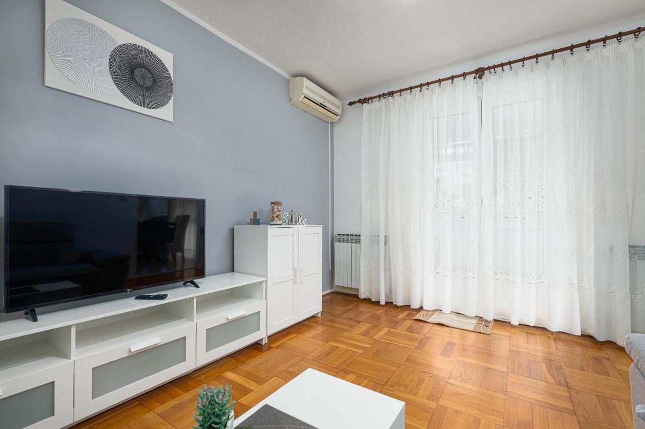 Appartamento Dea B4+1 Porec Esterno foto