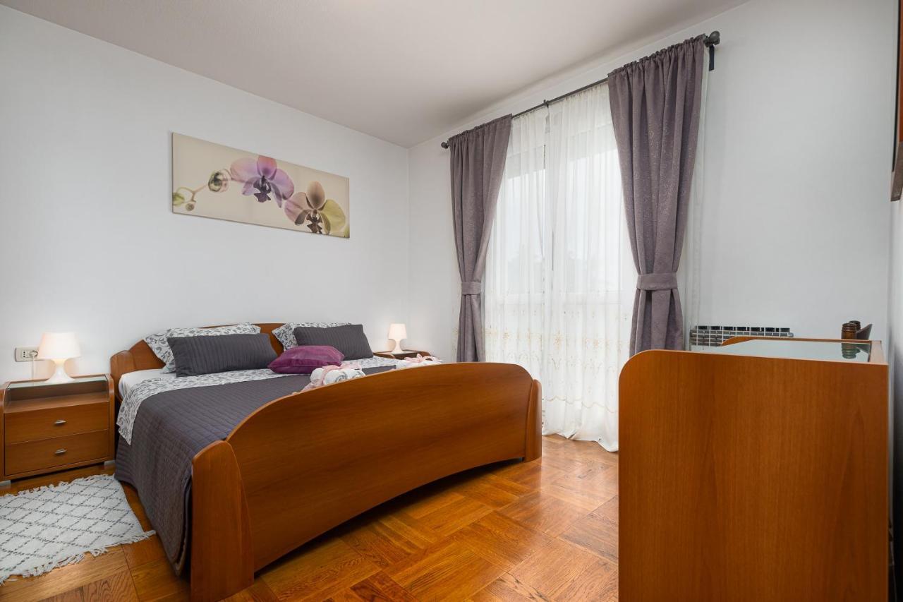 Appartamento Dea B4+1 Porec Esterno foto